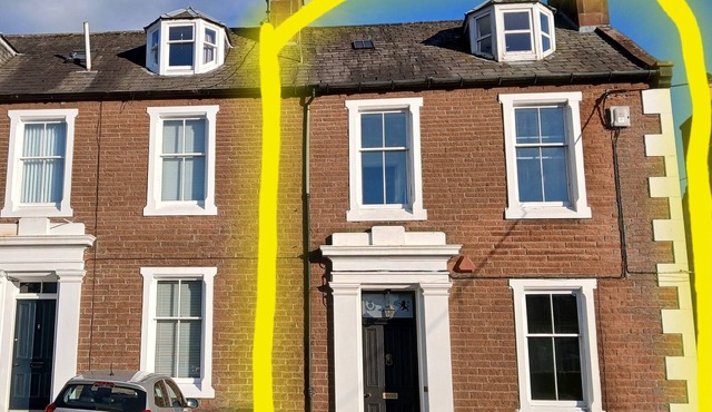 Spacious 4-Bedroom Lochmaben Home – Sleeps 10, Perfect for Families & Friends