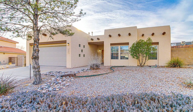 Spacious 4-bedroom house in sunny Albuquerque; your home away from home.