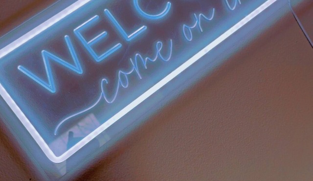 Spacious 4-bedroom condo in welcoming Indianapolis with AC, WiFi