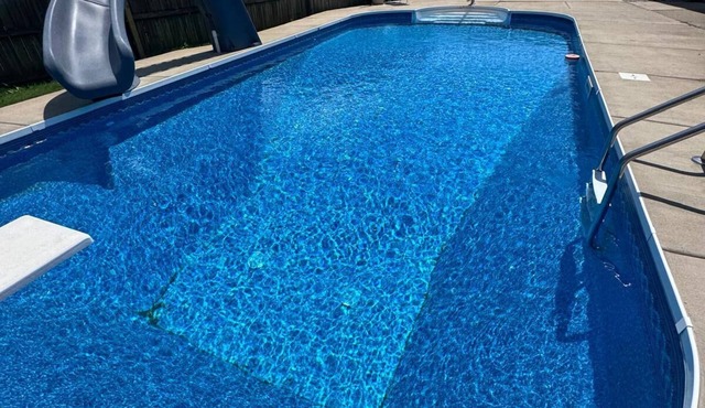 Spacious 4-Bedroom Home with Two Living Rooms & Pool in Olive Branch