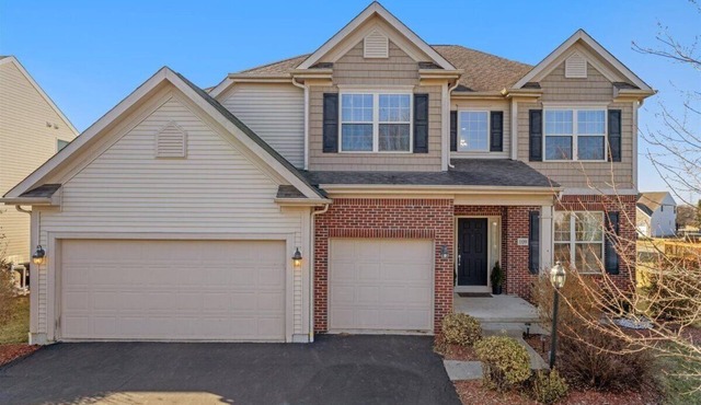Spacious 4-bedroom house in awesome Pickerington with fitness room, WiFi