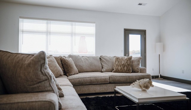 Spacious 4-bedroom house in prime Saint Robert location with modern amenities