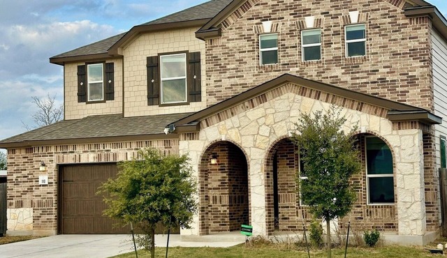 Spacious 4-bedroom Villa in Kyle