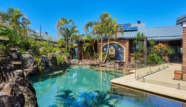 Spacious 4-Bedroom Waterfront Home With A Pool