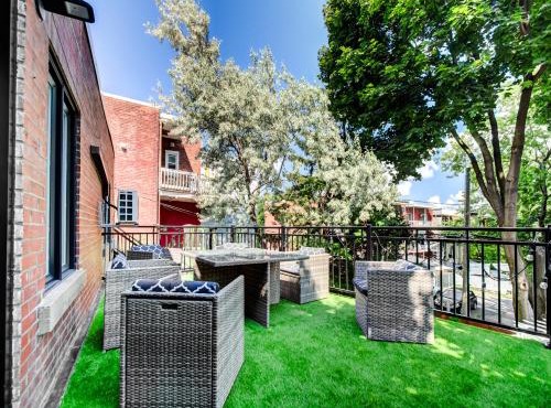 Spacious 4-Bedrooms in HoMa Montreal 22