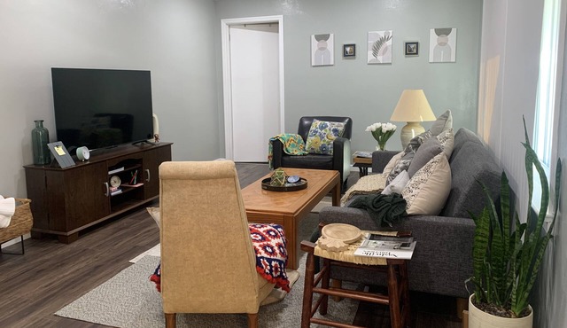 Spacious 4 bedrooms home - 15 mins away from Downtown Chattanooga