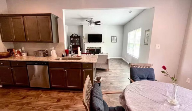 Spacious 4 BR (5 beds) 2.5 bath home in Newnan GAn