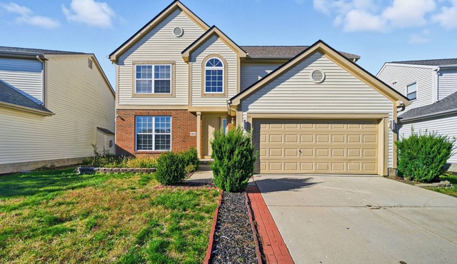 Spacious 4-BR Retreat w/Game Room + BBQ Patio