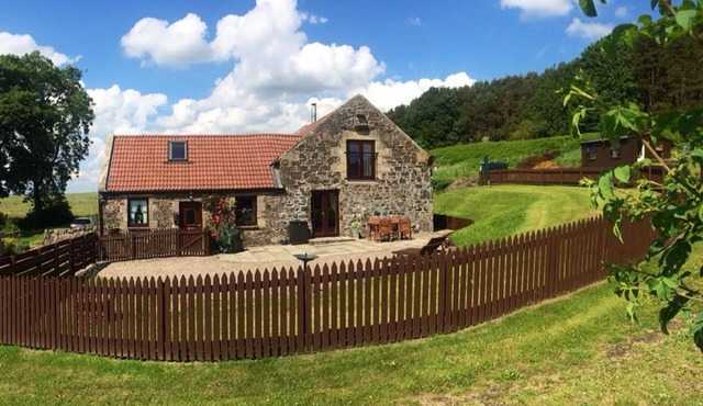 Spacious 4* rural cottage stunning views Ceres ,Nr.St.Andrews