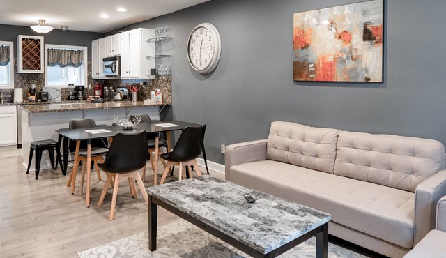 Spacious, 4BD/2.5 Bath. Great Walkable Location!