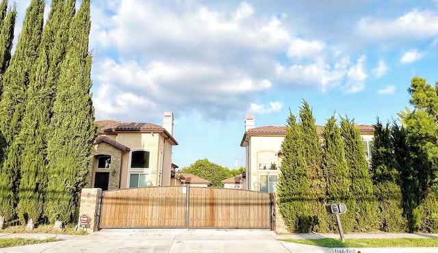 Spacious 4BR Family Home Near Disneyland & LA Attractions