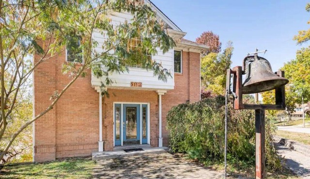 Spacious 4BR home; 5 min walk to downtown Milford!