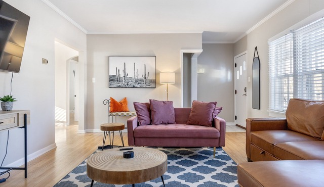 Spacious 4BR Home for Families & Pets