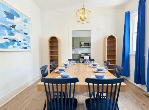 Spacious 4BR Home Pool and Comfort