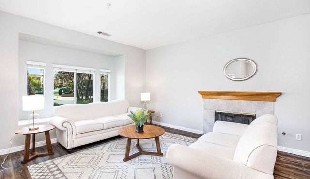 Spacious 4BR Home｜Work-from-Home Friendly｜Garage & Patio｜Pets Welcome #41375