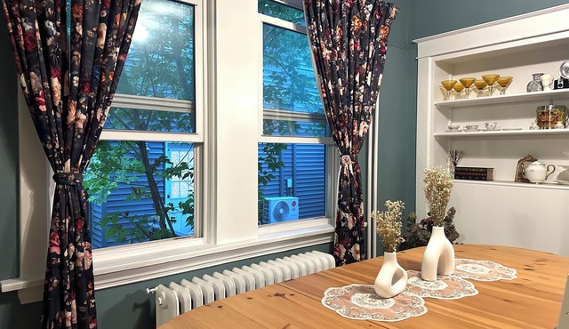 Spacious 4BR in Downtown Moncton | Walk to Avenir Centre, Parks & Hospitals