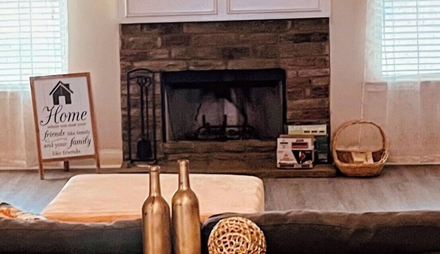 Spacious 4BR Near Fort Benning: Fireplace, Patio: 3BR Access