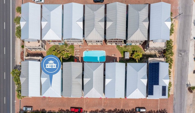 Spacious 4BR, pool, 5min walk to beach