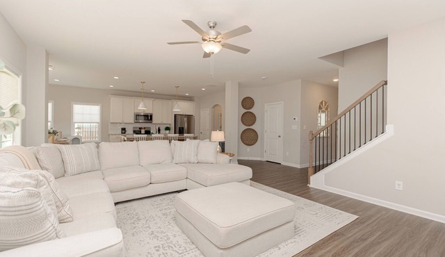 Spacious 4BR Retreat | Yard + Firepit | Perry