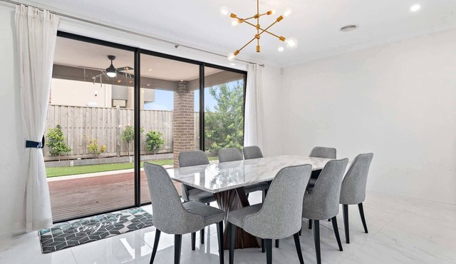 Spacious 5-Bed Home in Peaceful Point Cook