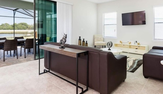 Spacious 5 Bed Pool Home Balmoral Resort-5Sltsfp2