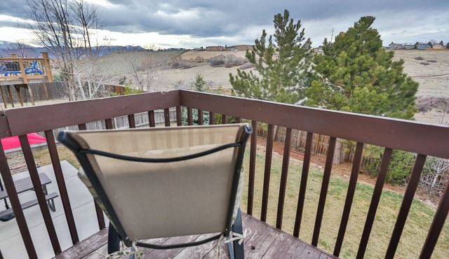 Spacious 5-bedroom house with WiFi, AC in enchanting Colorado Springs