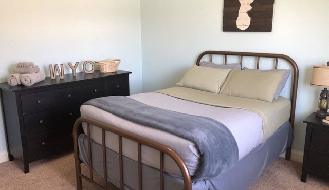 Spacious 5 bedroom, 3.5 bath home. Great for individuals, groups, and families!