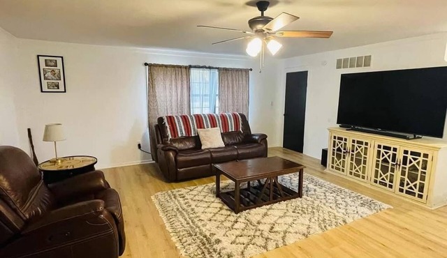 Spacious 5-bedroom 3.5 bath Country Home on 3 acres