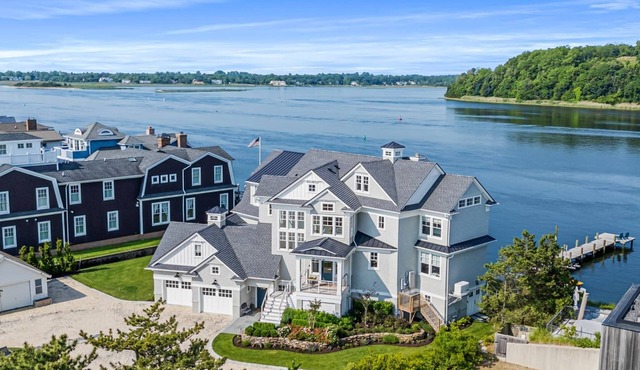 Spacious 5 bedroom beach house.