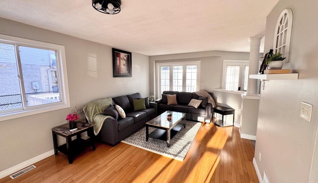 Spacious 5 Bedroom Home in Cambridge