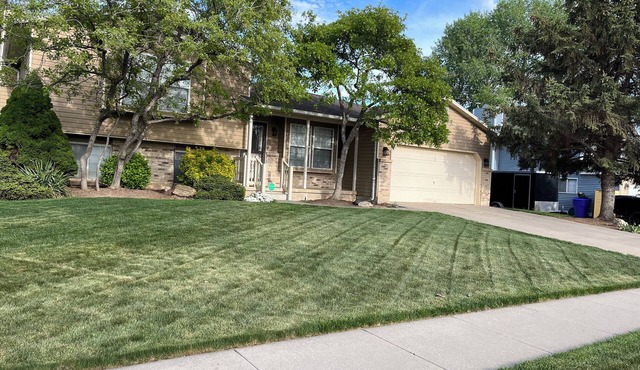 Spacious 5-bedroom house with AC and WiFi in enjoyable West Point