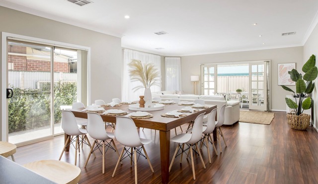 Spacious 5 Bedroom Home Ideal for Families and Large Groups