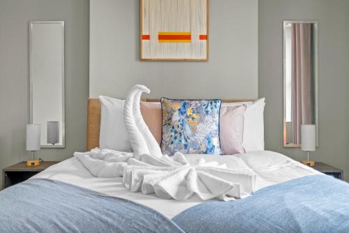 Spacious 5-Bedroom Home for Large Families& Groups