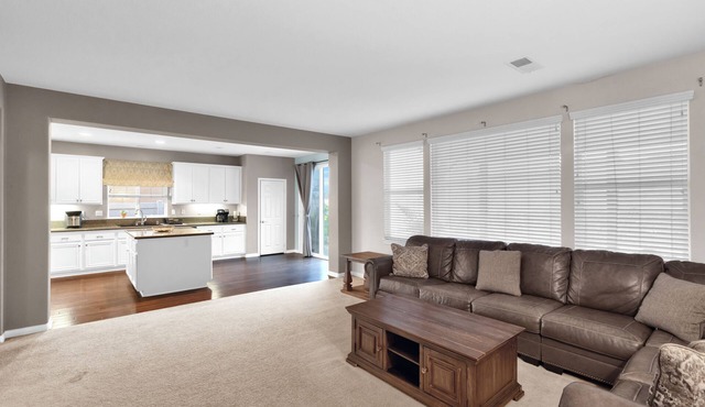 Spacious 5-bedroom house in welcoming Wildomar