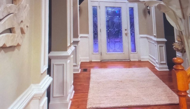 Spacious 5-bedroom house in delightful Conyers with WiFi, AC