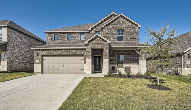 Spacious 5-bedroom house in Haslet, TX .just North of Fort Worth
