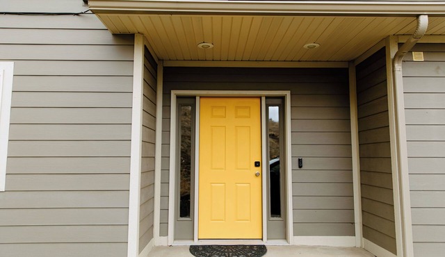 Spacious 5-bedroom townhome in Moscow