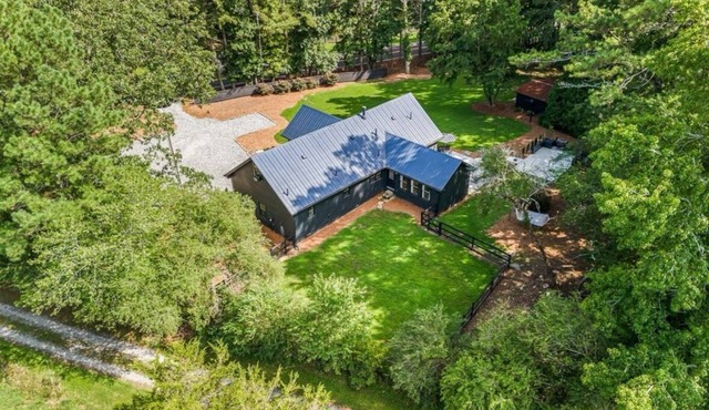 Spacious 5-bedroom/up to 14 guests House & Event Venue in enjoyable Alpharetta