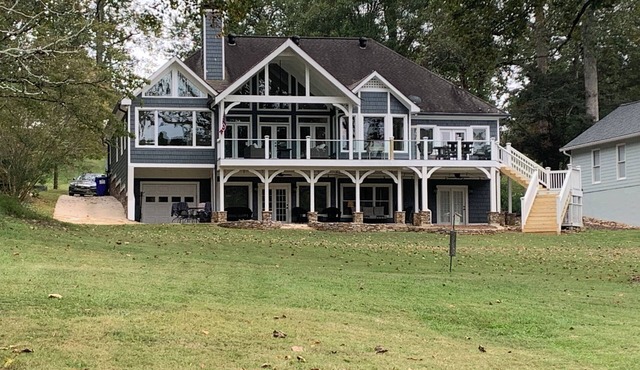 Spacious 5-bedroom LAKE house on Lake Lanier near North Georgia mountains.