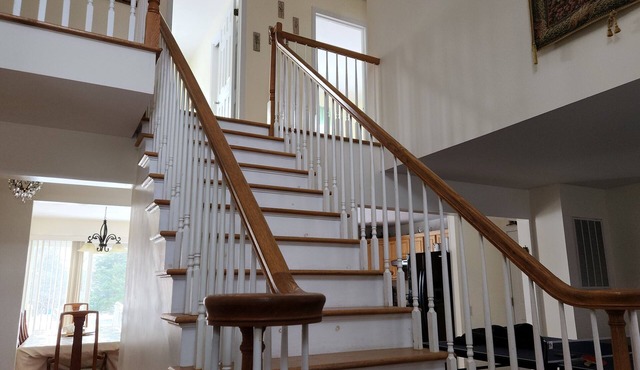 Spacious 5 Bedroom Family Beach Getaway in Charming East Marion/Greenport