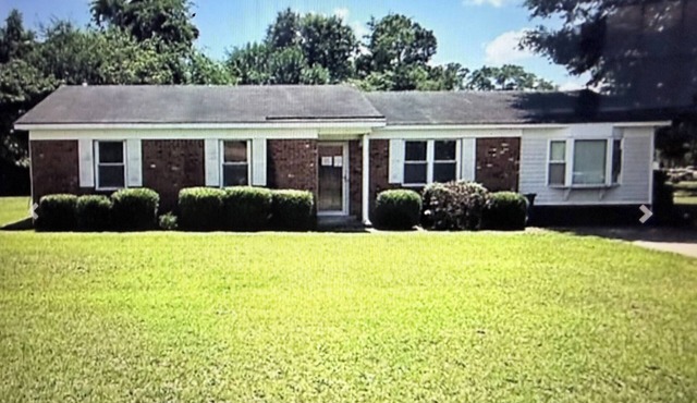 Spacious 5-bedroom house in awesome school district with WiFi