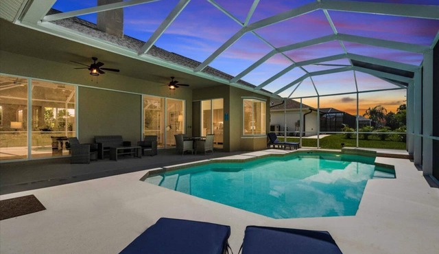 Spacious 5-bedroom house in lovely Rotonda West with fast WiFi and Private Pool