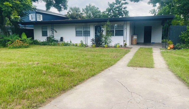 Spacious 5-bedroom house in gorgeous Winter Park
