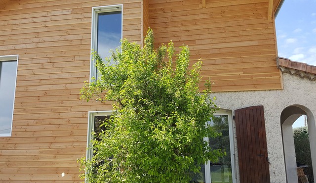 Spacious 5-bedroom villa for 15 people in Ardèche