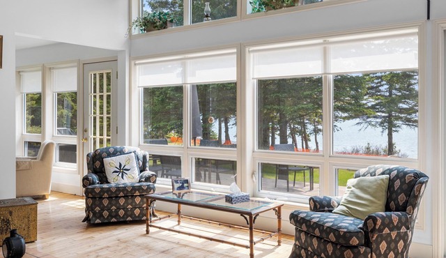 Spacious 5-Bed Gulf View Home for Families, Groups, and Coastal Getaways