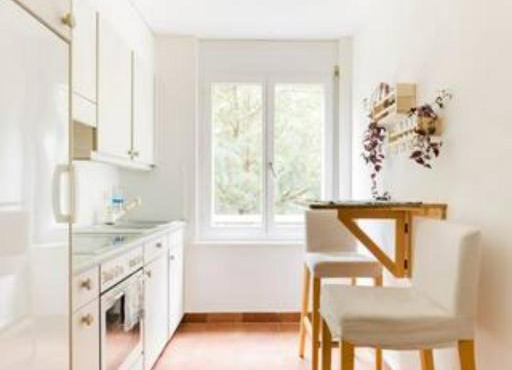 Spacious 52 sqm Cozy Flat - Free Parking - 10 min to Lausanne Old Town