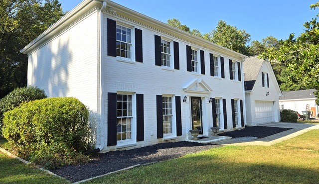 Spacious 5br/3bth home in a cul-de-sac