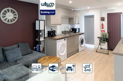 Spacious 5BR Family Home By WillCo Property Short Lets & Serviced Accommodation Derby With Games & Perfect For Contractors