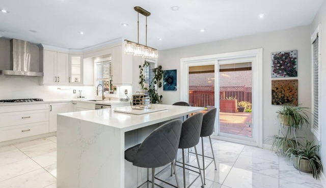 Spacious 5BR Retreat w/Private Suite | Sleeps 12