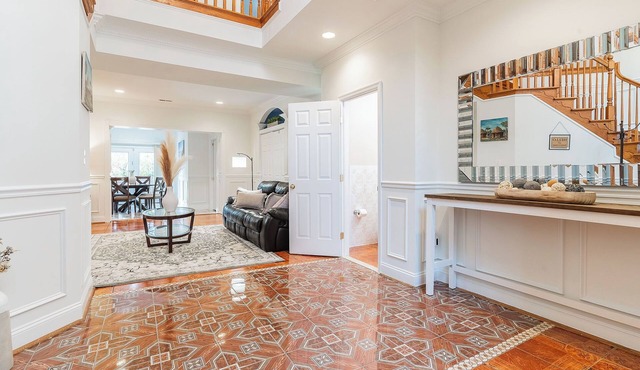 Spacious 5BR Retreat for Families & Groups, 4.5BA, Comfort & Style